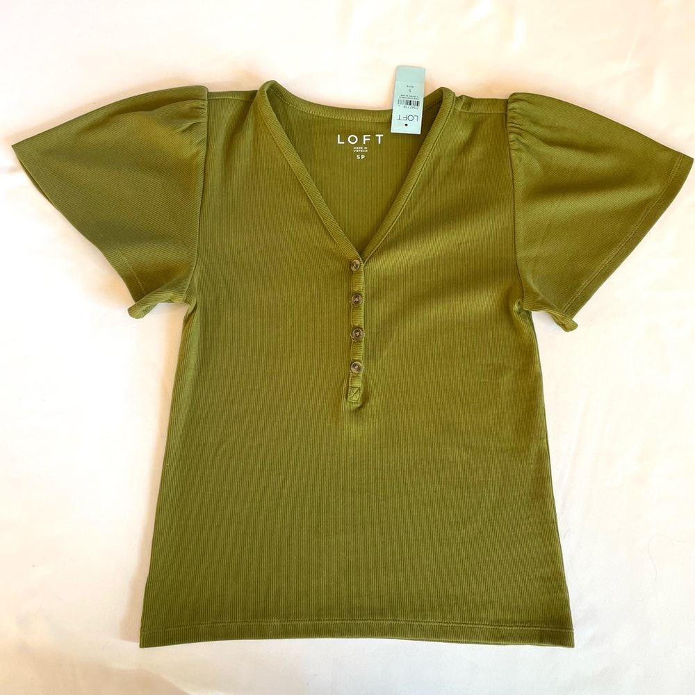 Loft Shirt Women’s Ribbed Henley Flutter Sleeve Tee Vine Green